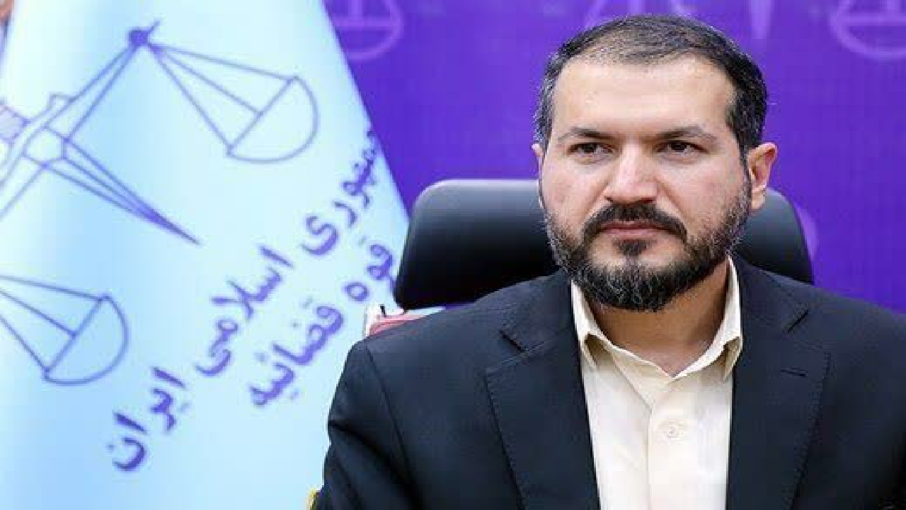 بازداشت فرد حمایت کننده از گروه‌های ضد انقلاب در تاکستان