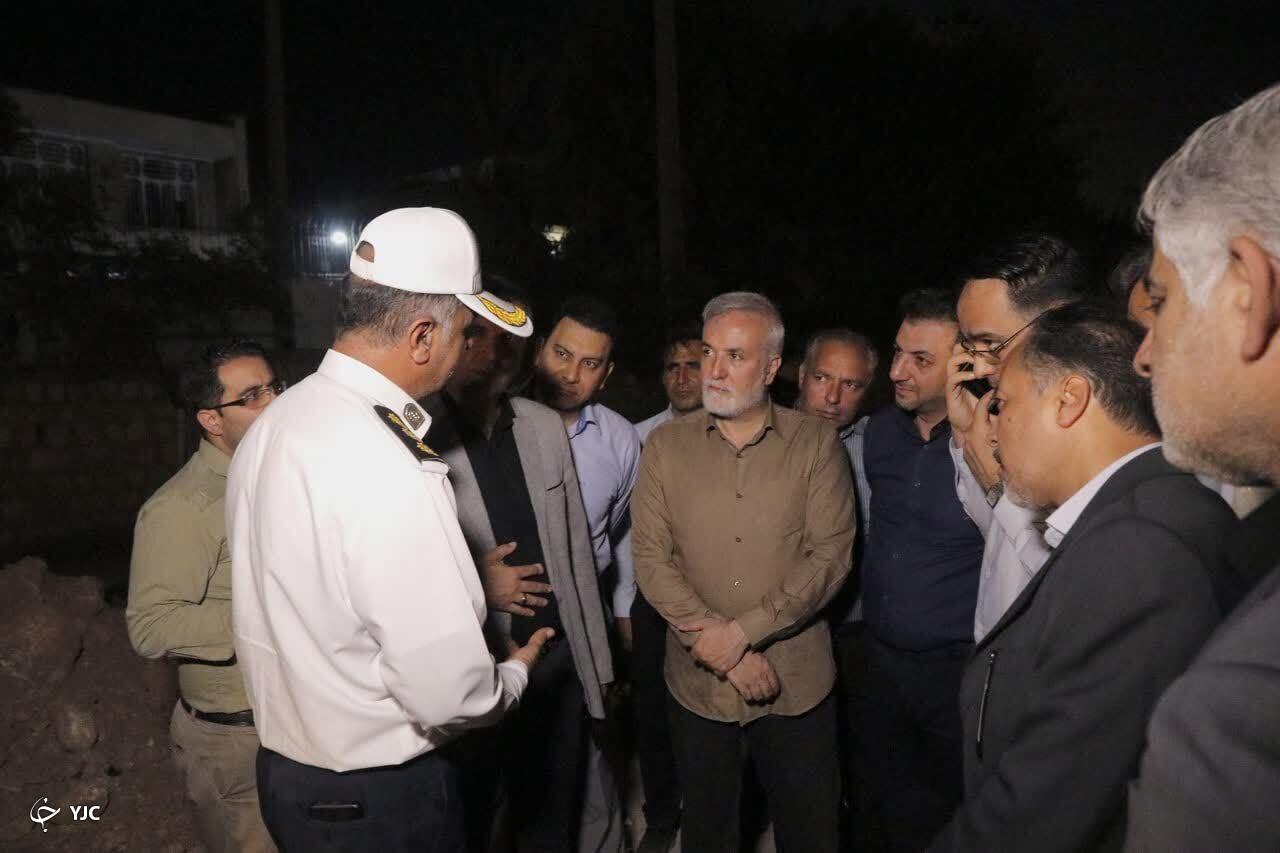 سومین بازدید شبانه از پروژه لوله‌گذاری در گلوگاه محور دروازه قرآن
