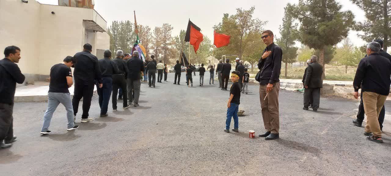 سوگواری عزاداران حسینی در صالح آباد