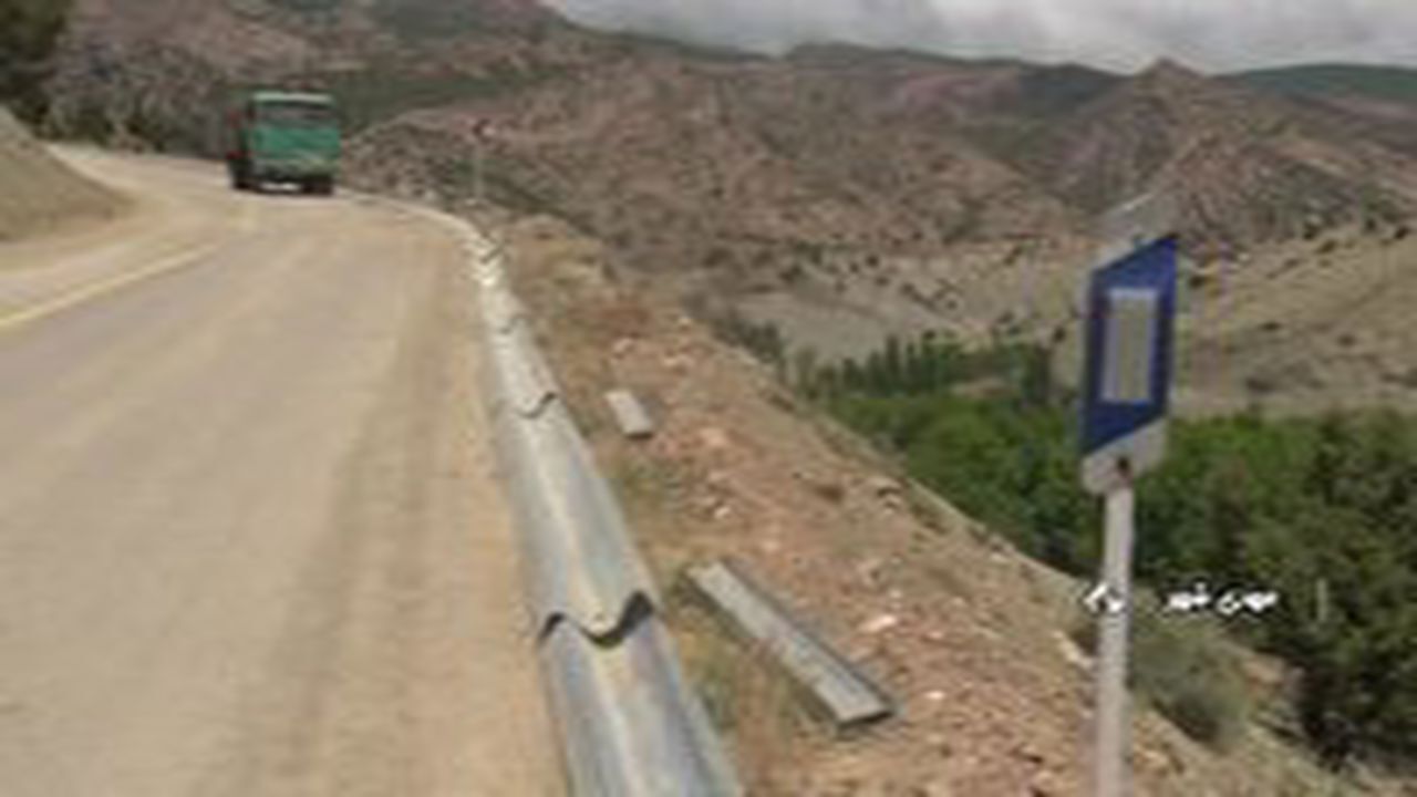 ایمن سازی جاده روستایی شلی - هیکو در مهدیشهر