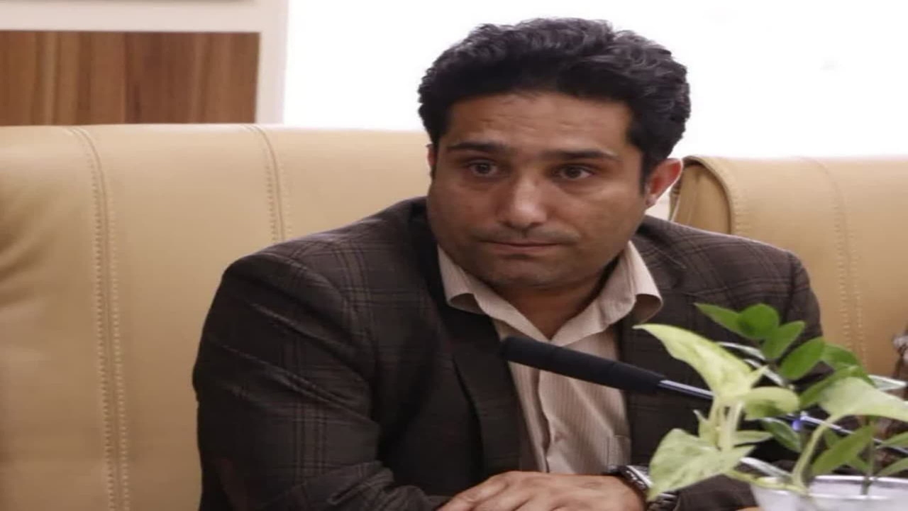 رانندگان تاکسی، لباس فرم می‌پوشند