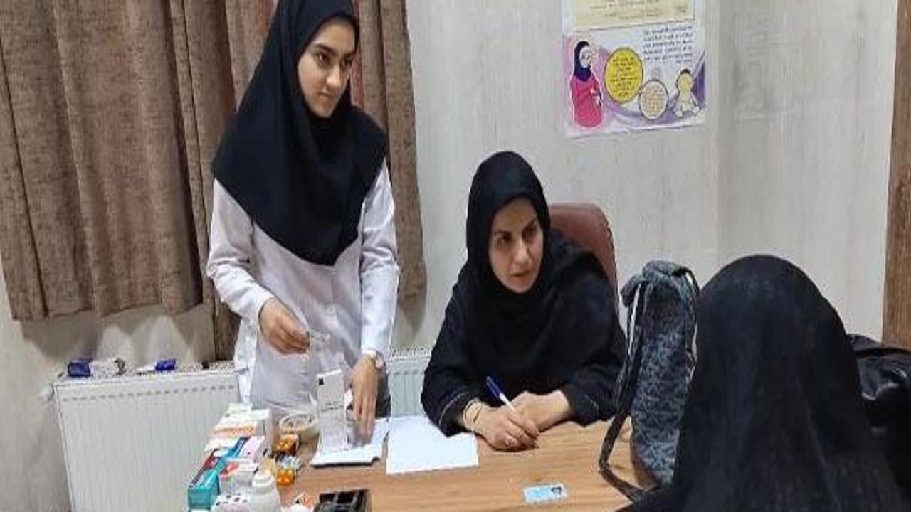 ارائه خدمت پزشکان جهادی قم در مناطق محروم شهرستان جعفرآباد