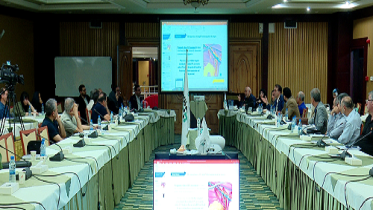 کنفرانس علمی فناوری نوین در تشخیص حاشیه سرطان پستان در تبریز