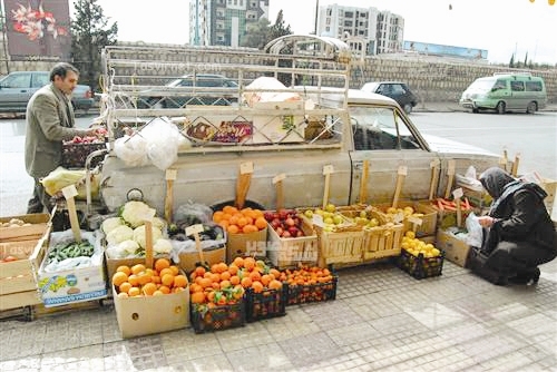 اسامی شهر‌های مجاز دستفروشی سه محصول لیمو ترش، گوجه فرنگی و پیاز اعلام شد