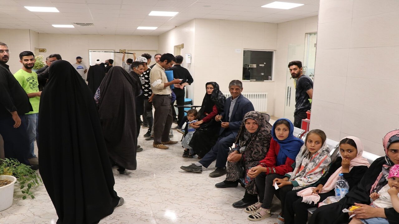گروه‌های جهادی سلامت در روستاهای محروم ماهنشان خدمات رسانی کردند