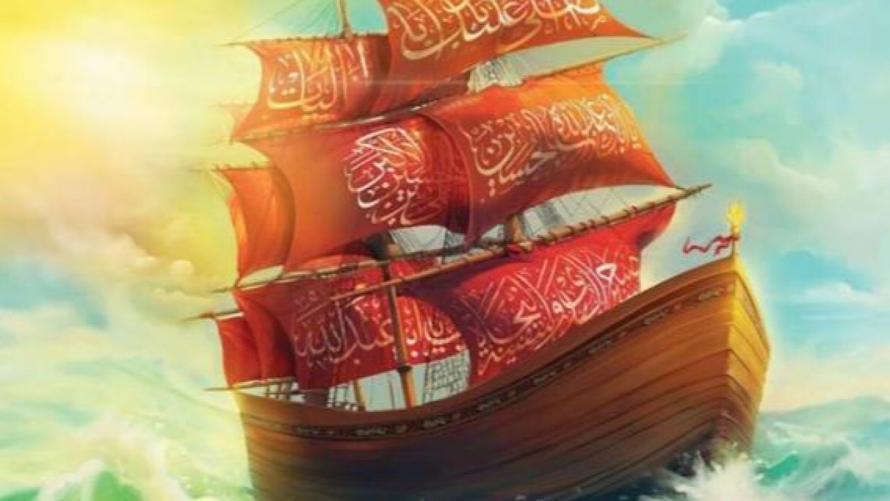 کشتی «سفینه النجاة» حسینی در میدان آزادی نصب شد