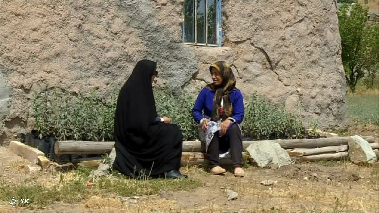 مشارکت زنان اردبیلک در کاشت ۱۰ میلیون نهال+ فیلم
