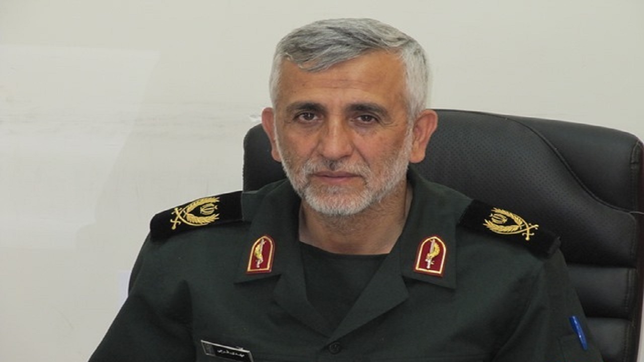 نمایش فصل شیدایی همزمان با روز خبرنگار آغاز شود