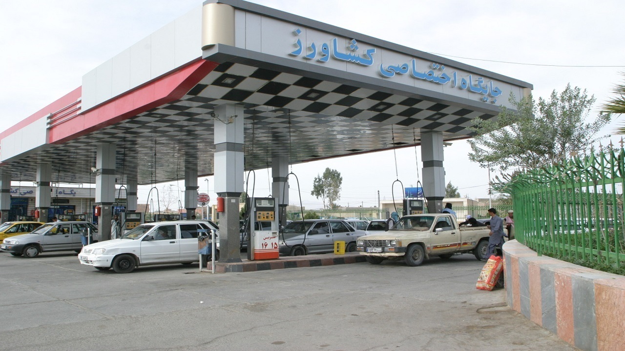 بیش از ۹۰۶ میلیون لیتر فرآورده نفتی در منطقه زاهدان توزیع شد