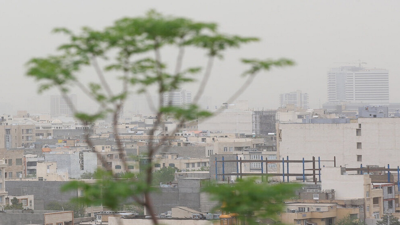 منشاء آلودگی هوای مشهد فعالیت ۲ کانون خارجی گرد و غبار است