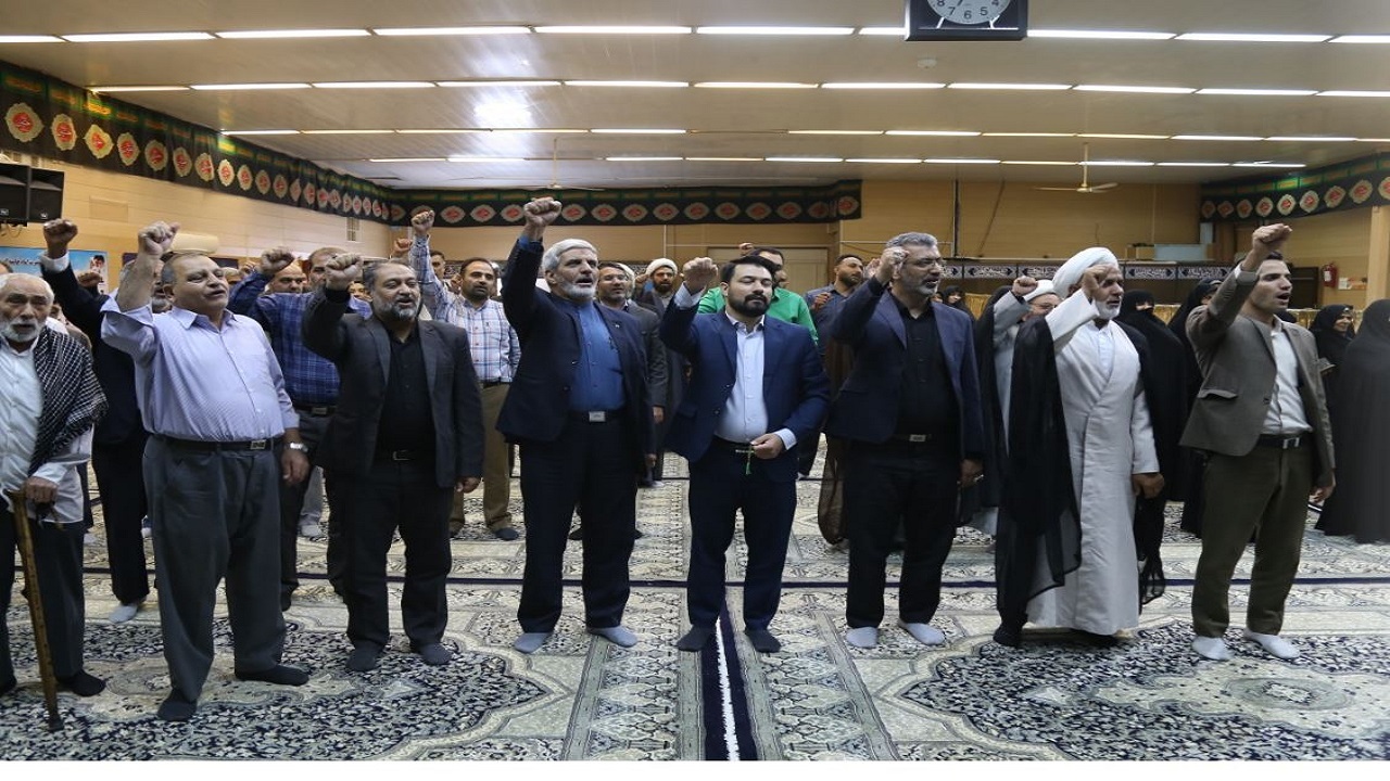 تجمع جامعه قرآنی یزد در محکومیت اهانت به قرآن کریم