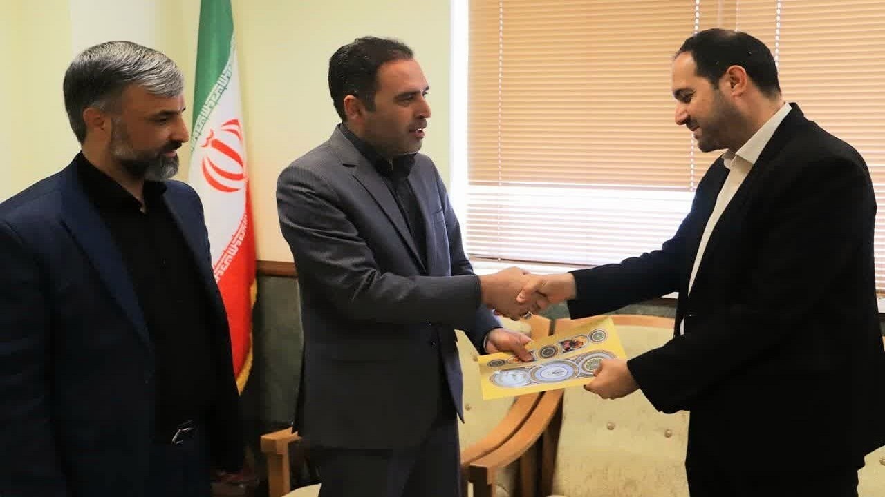 تقویت اعتماد مهم‌ترین وظیفه روابط‌عمومی است