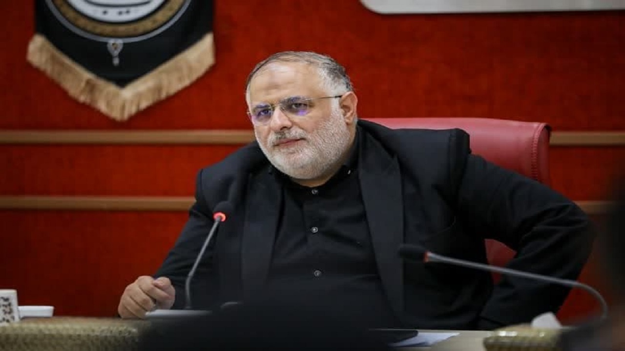 افراد جوان، تحول گرا و با انگیزه در آموزش و پرورش بکارگیری شوند