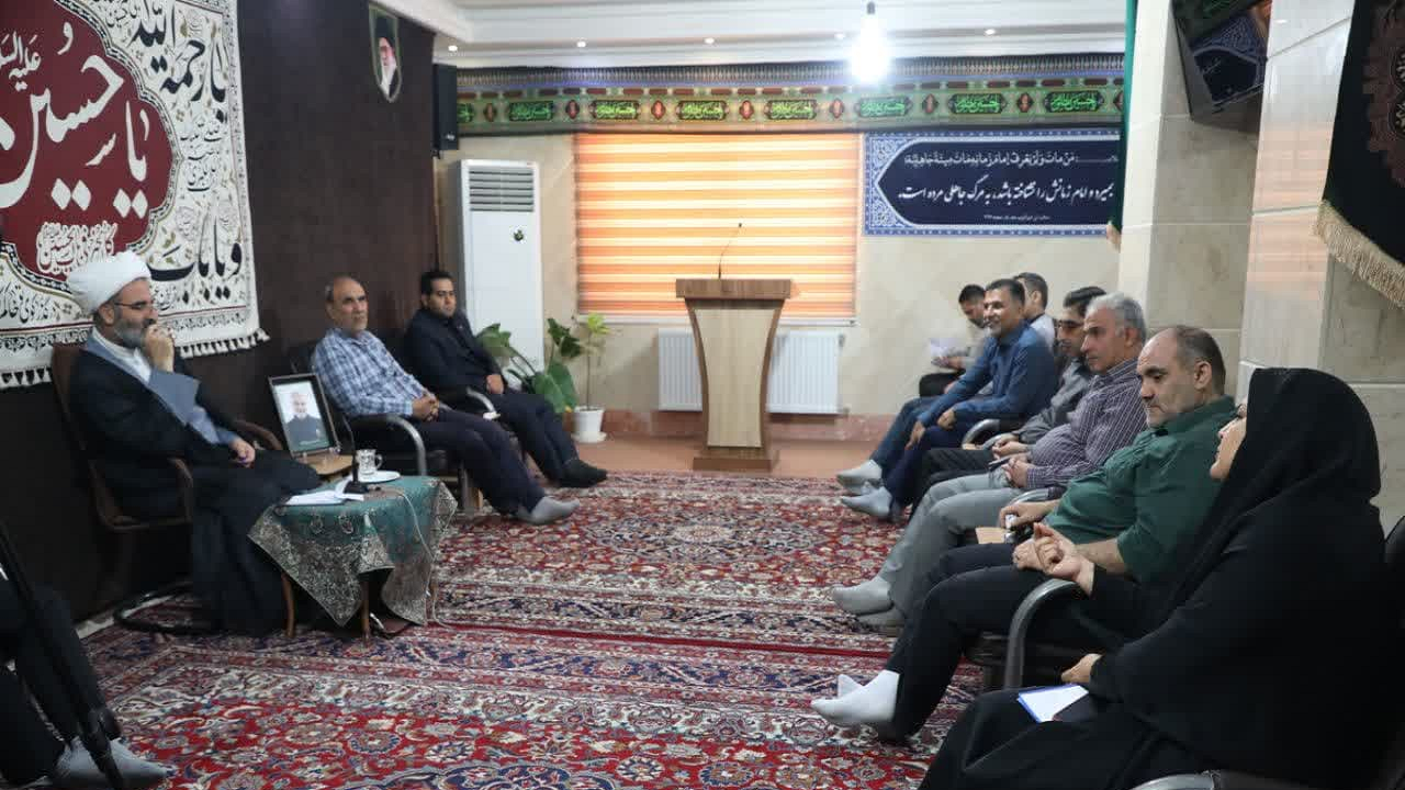 در مواجهه با مطالبه‌گران نیت‌خوانی نداریم