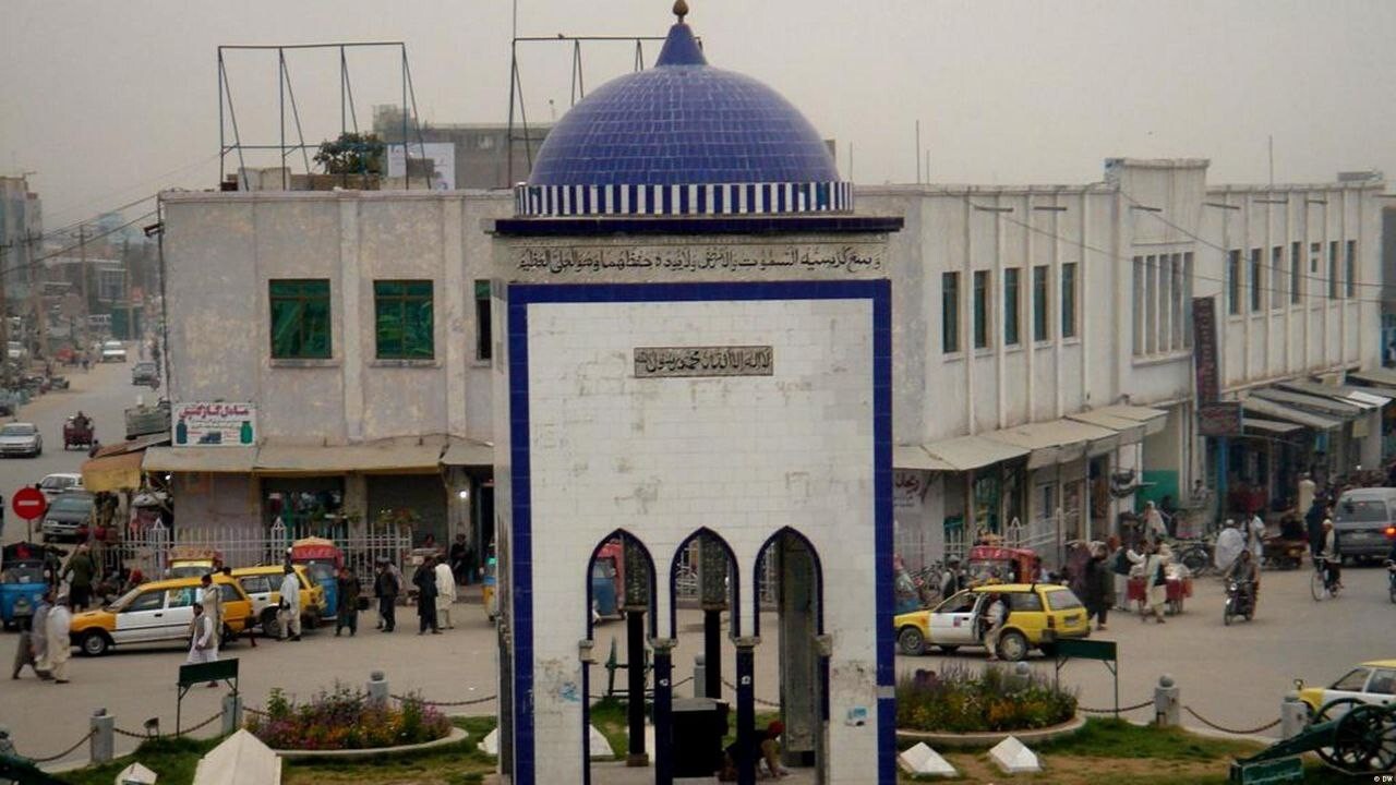 صرافان در اسپین‌بولدک اعتصاب کردند
