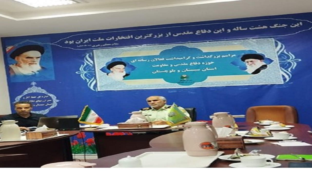قلم خبرنگاران مقدس است
