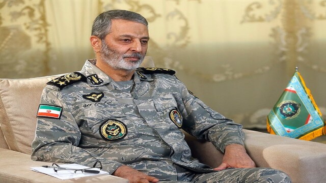 حرکت رو به جلوی نیروی دریایی ارتش با قدرت ادامه یابد