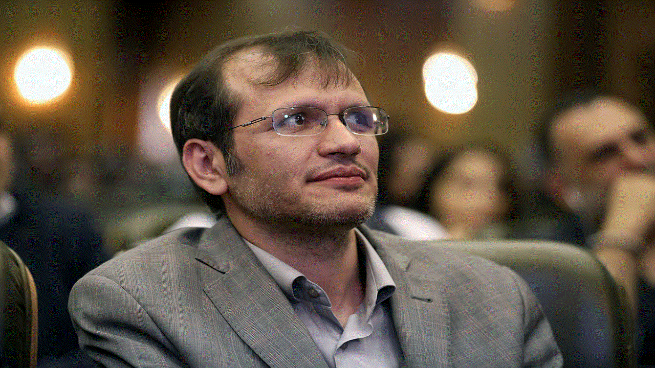 احداث ٢ هزار واحد پارکینگ/ کمتر از ١٠ درصد املاک در اسلام آباد سند دار هستند