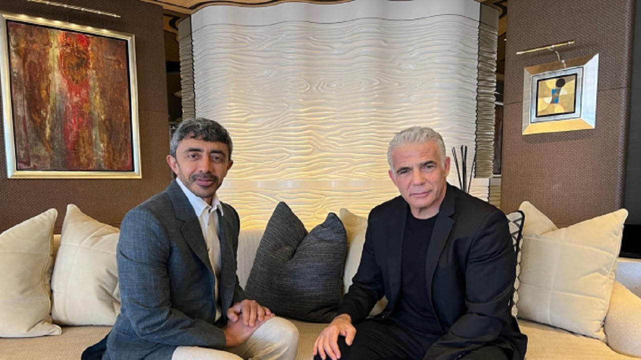 کوهن از دیدار لاپید با وزیر خارجه امارات ناراحت است
