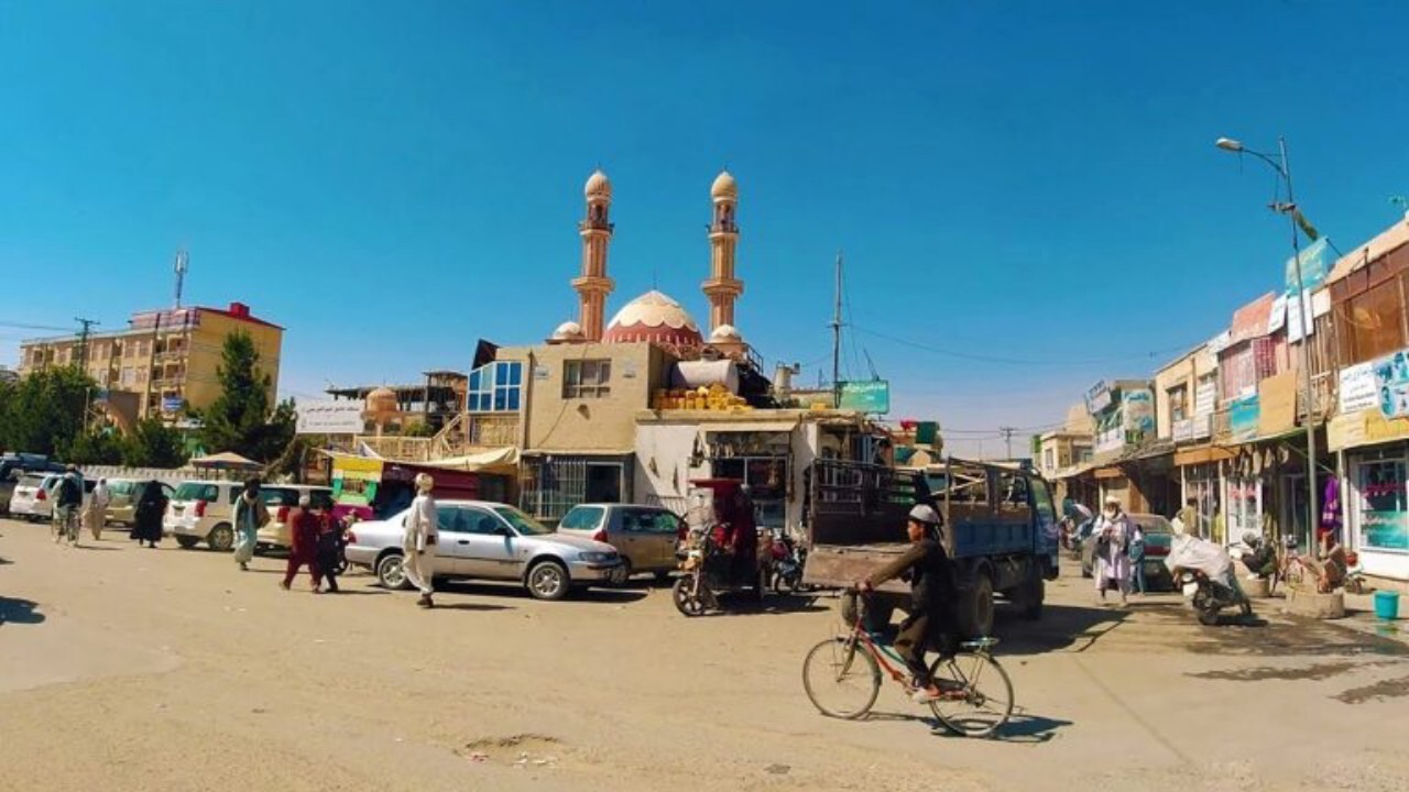 بازداشت ۴۰ غیر نظامی در غزنی
