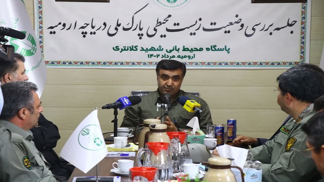 درخواست کمک سازمان محیط زیست از مردم برای احیای دریاچه ارومیه