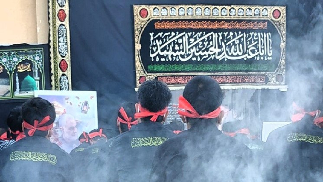 جوانانی که با هیچ حرفی از امام حسین رو بر نمی‌گردانند