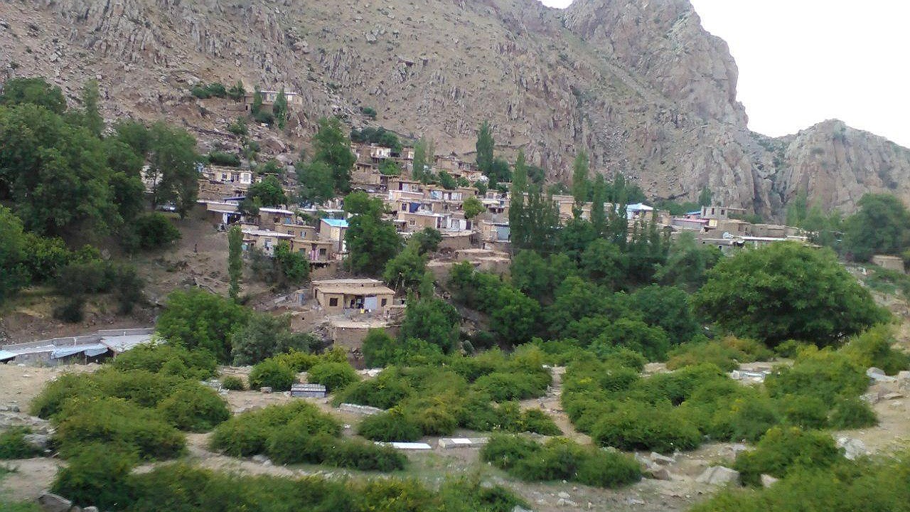 صدور مجوز تبدیل به احسن ۳۷ روستای موقوفه ملایر