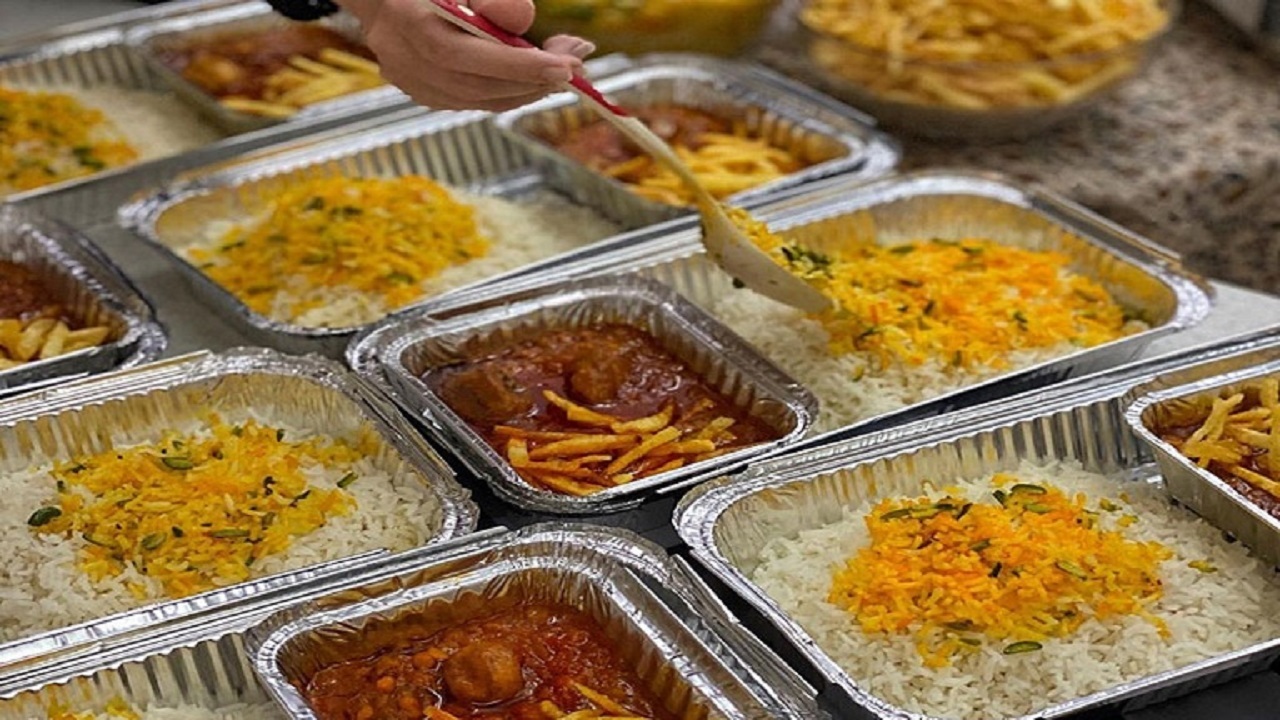 جلوگیری از بروز بیماری‌های مرتبط با آب و غذا با رعایت موازین بهداشتی در تهیه غذا‌های نذری