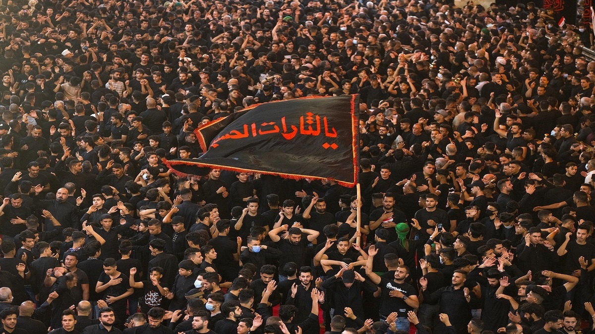 ۸۰۰ سال به یاد امام حسین (ع) + فیلم