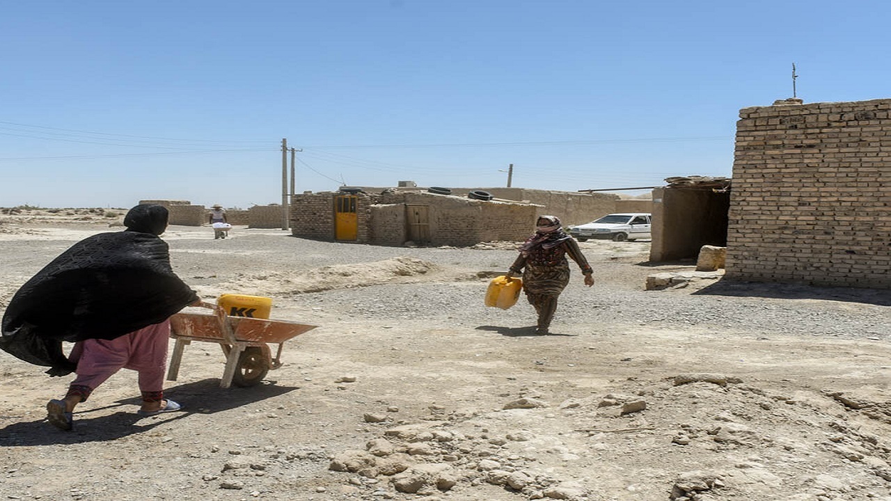 بحران آبی خاش را فرا گرفت