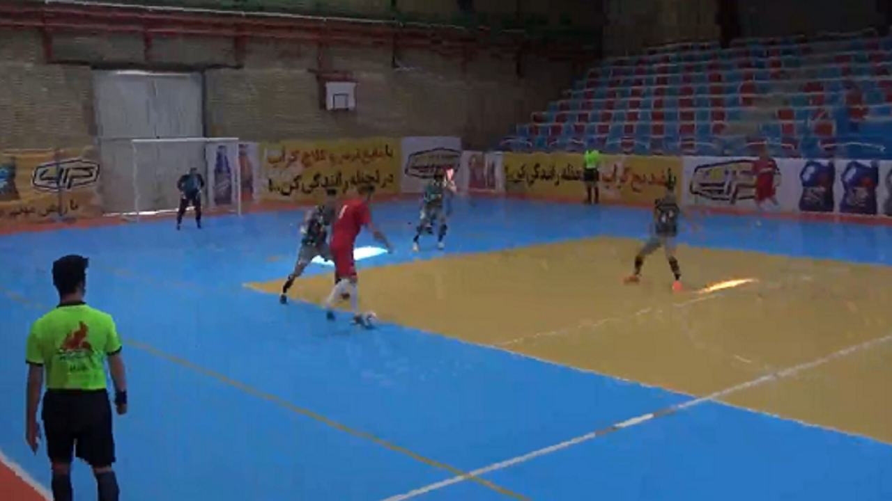 برد کراپ مقابل پالایش نفت بندر عباس