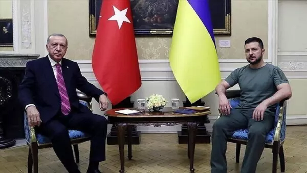 گفتگوی اردوغان و زلنسکی در مورد حل مناقشه اوکراین