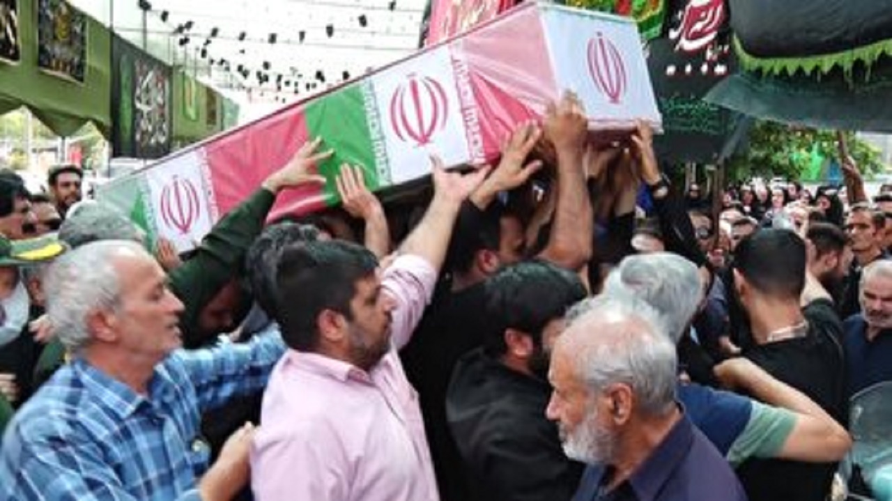 تشییع و خاکسپاری جانباز ۷۰ درصد