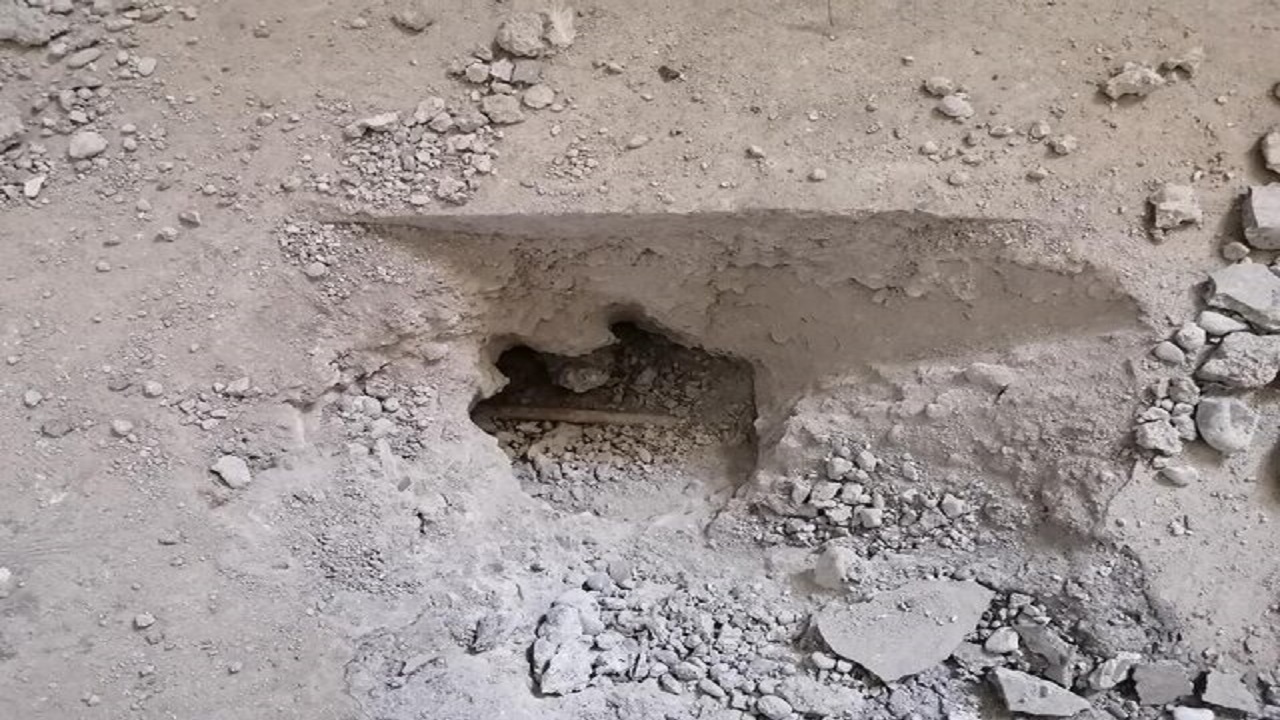 حفارها به کاهدان زدند