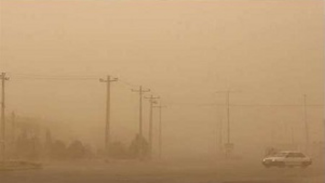 توفان، شرق استان کرمان را در می نوردد