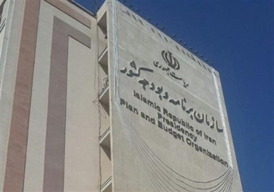 سیاست سازمان برنامه و بودجه برای ثبات بازار ارز در مقابل تثبیت بانک مرکزی