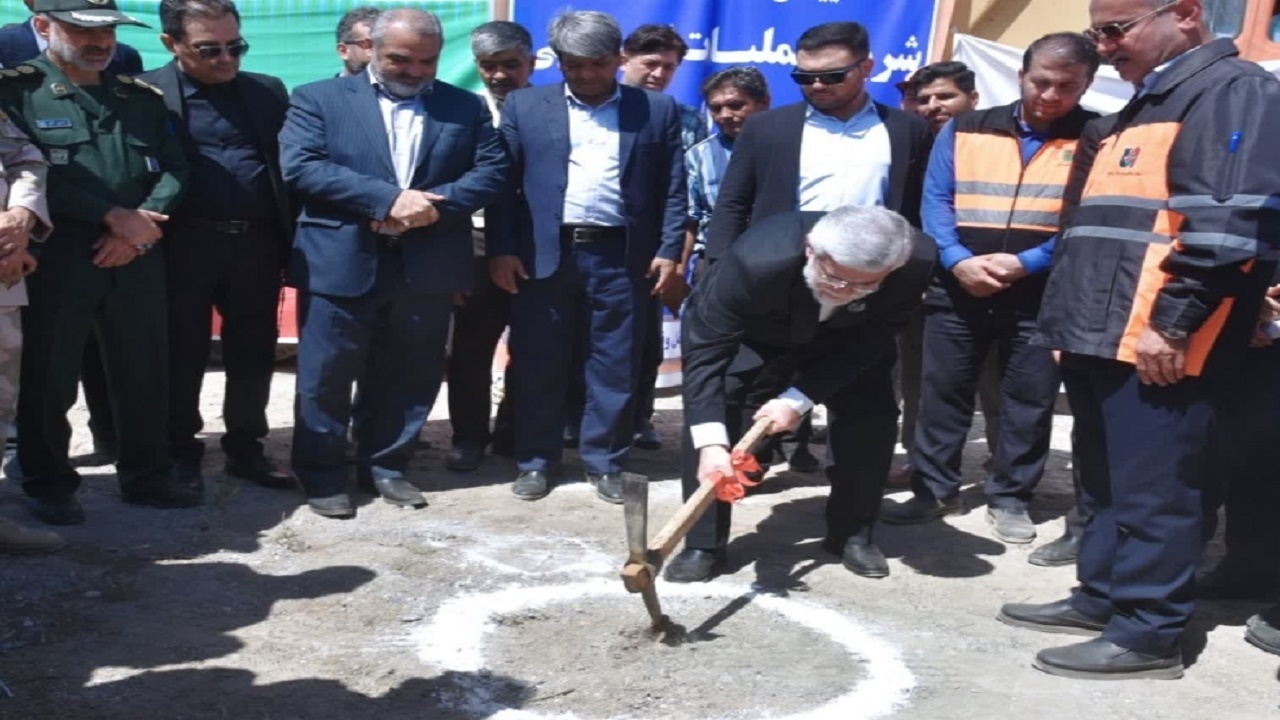 تعریض جاده گنبدکاووس به اینچه برون نماد خدمت گزاری صادقانه دولت است
