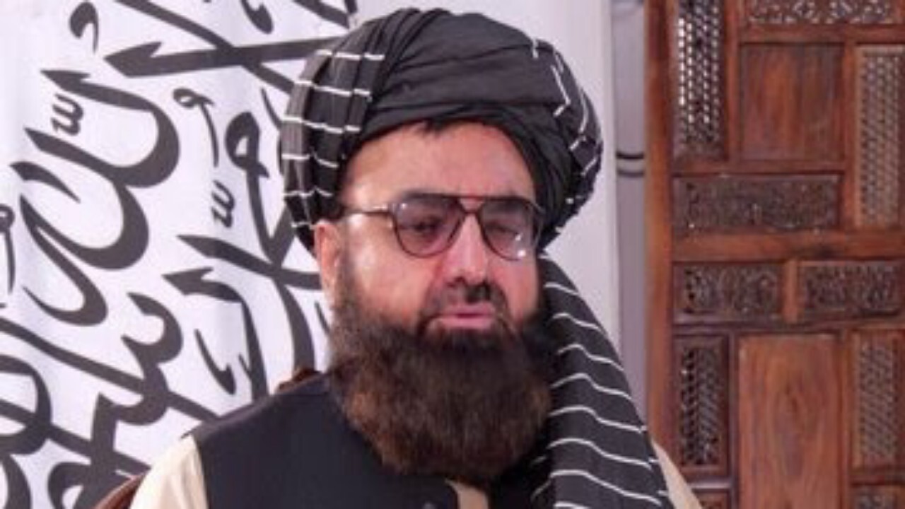 برای بازگشت ۷ میلیون مهاجر افغانستانی تلاش می کنیم