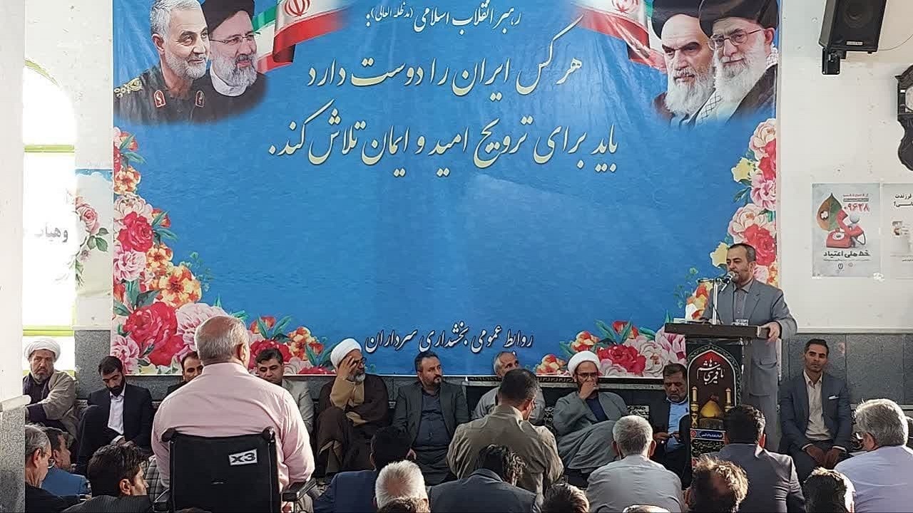 قول شهر شدن دهک را می دهیم/ پیگیری برای ارتقای آنتن دهی تلفن همراه