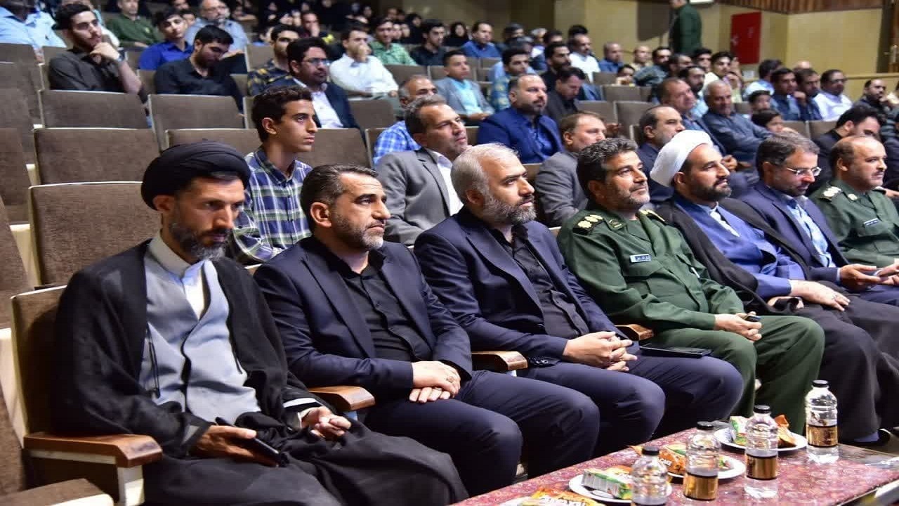 قرآن در برنامه‌ریزی‌ها مورد توجه بیشتری قرار گیرد