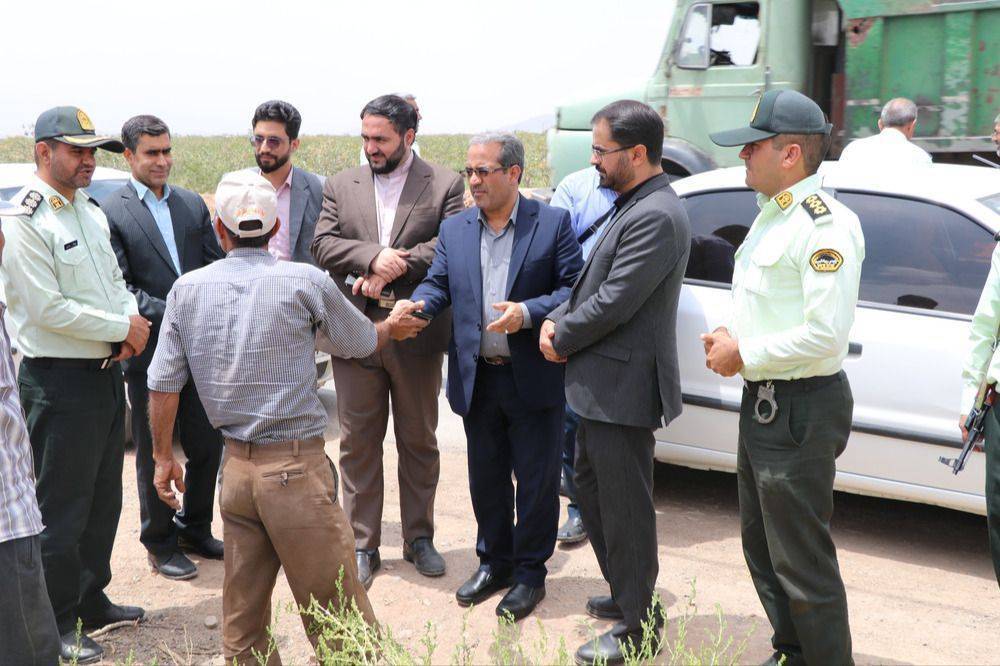 بازدید معاون دادگستری استان کرمان از روند اجرای طرح پیشگیری از سرقت پسته