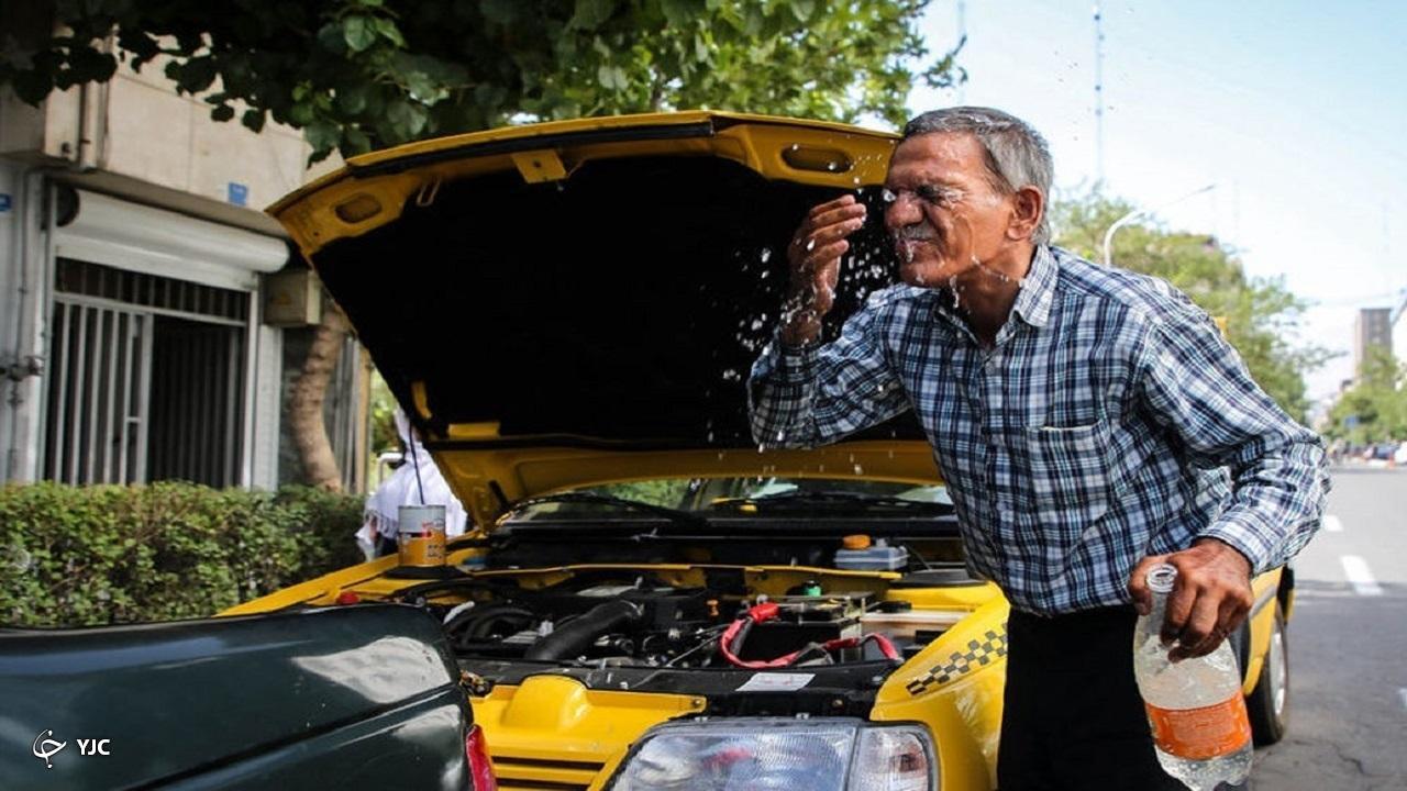 دمای هوا در ۱۳ شهر آذربایجان‌غربی به بیش از ۳۶ درجه رسید