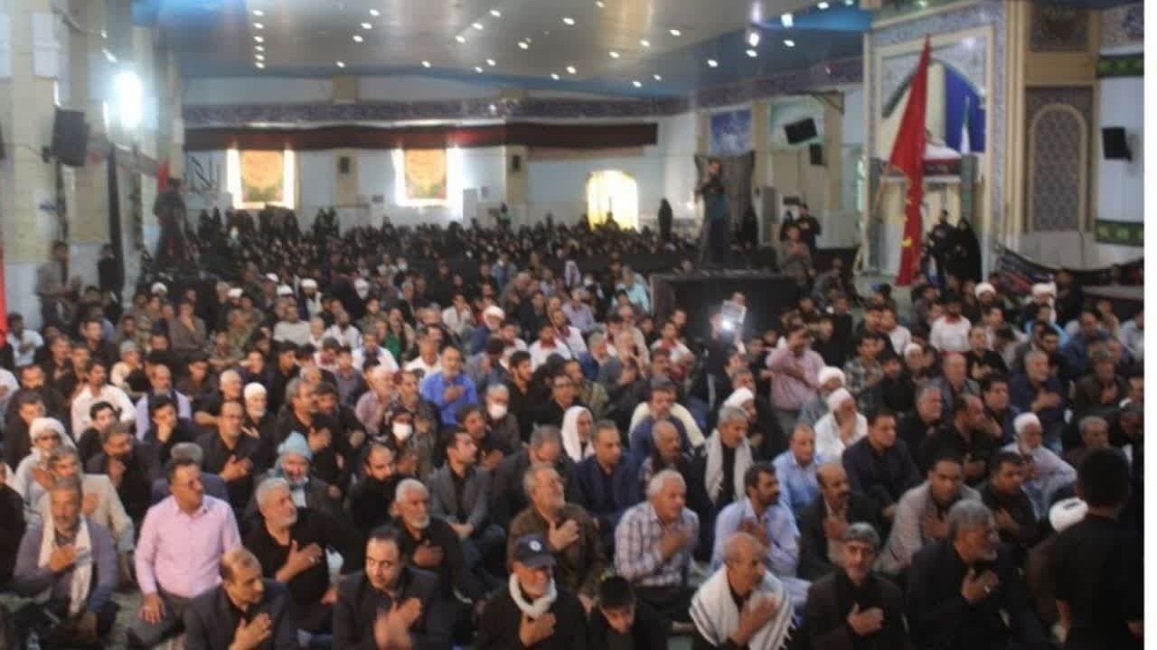 انقلاب اسلامی ادامه راه و مکتب حسینی است