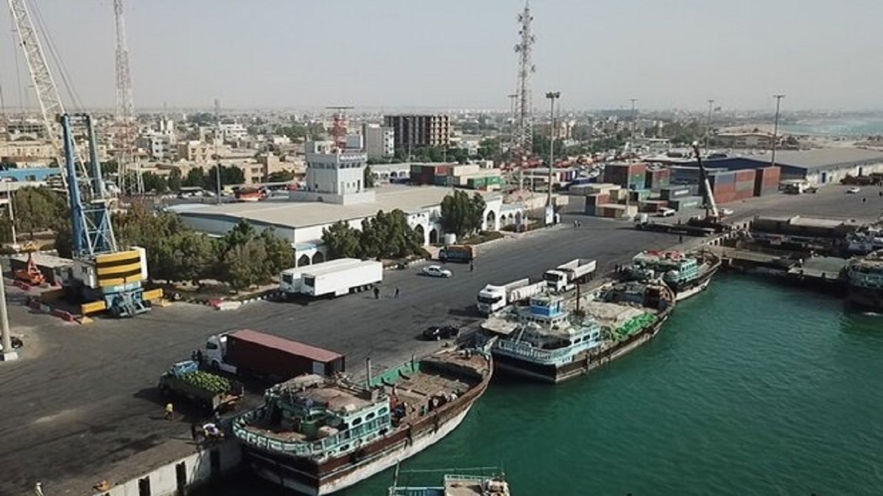بنادر محل دپوی کالا نیست/ کامل نبودن اسناد ترخیص مهمترین عامل رسوب کالا است