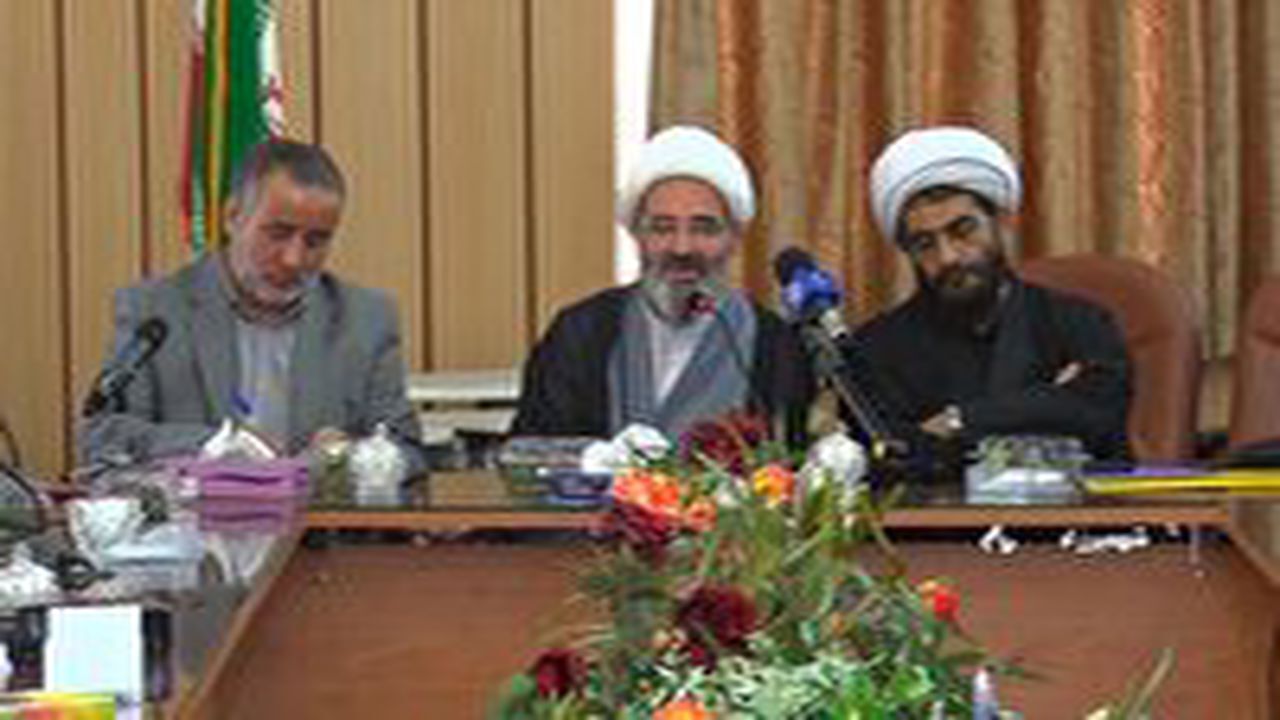 برررسی مسائل روز در گردهمایی ائمه جمعه استان سمنان