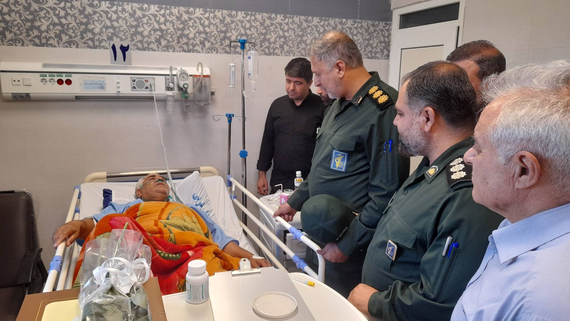 عیادت از مجروحان حادثه تروریستی شاهچراغ