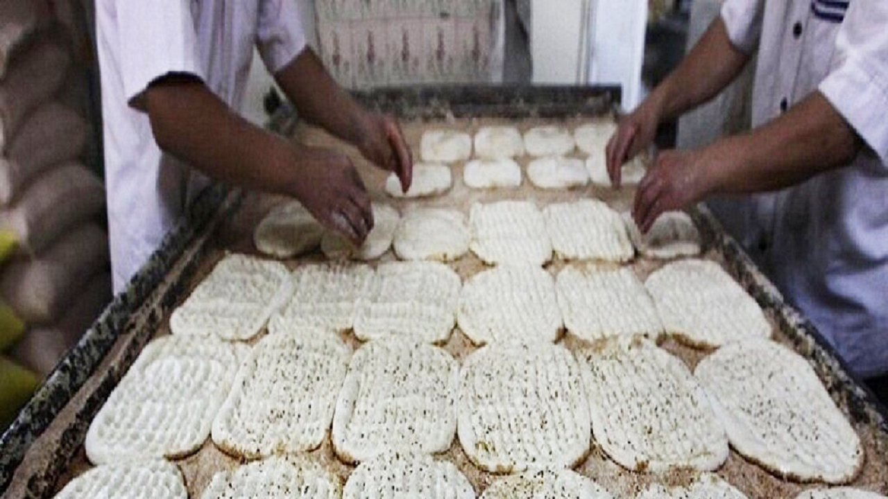 نظارت جهاد کشاورزی بر توزیع ۲ تن خمیر بین نانوایان استان قزوین