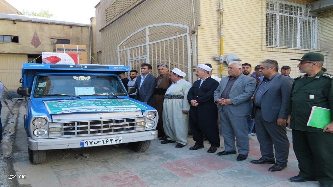۴۸ سری جهیزیه به نوعروسان مهابادی اهدا شد