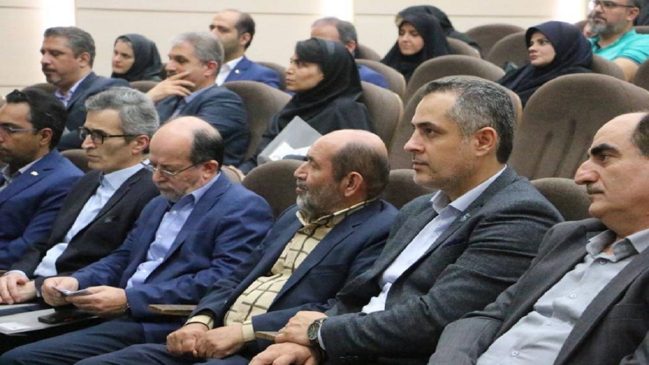تجلیل از واحد‌های شهر صنعتی رشت