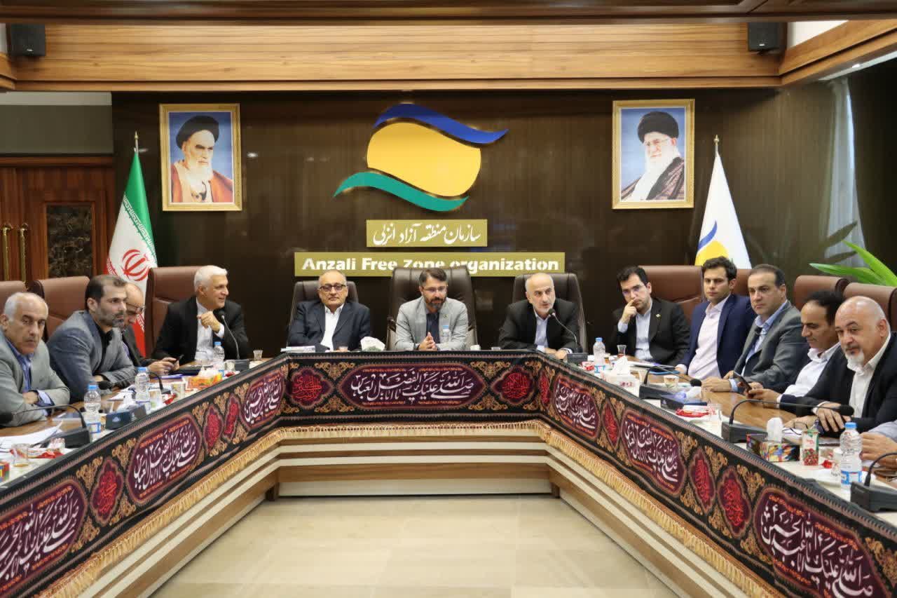 تقویت مبادلات تجاری گیلان با ۲۰ کشور به همراهی رایزنان بازرگانی